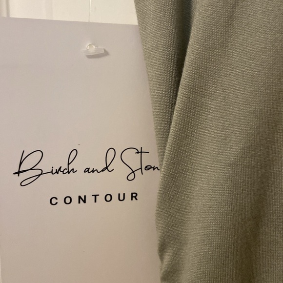 ❌sold❌NWT Birch and Stone Contour Dress - Picture 5 of 8